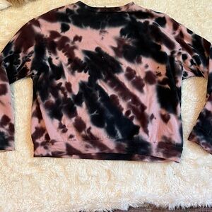 𝅺WILD Fable Tie Dye Crewneck